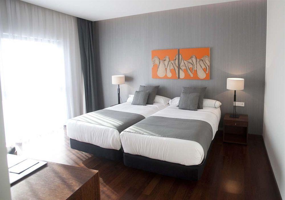 Hotel Carris Marineda La Coruña Eksteriør bilde